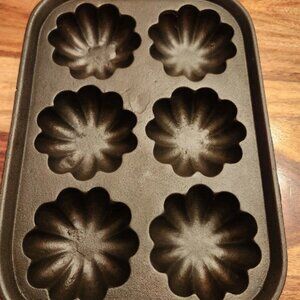 Turk Pan No. 47, 6-Cup, Cleaned & And Seasoned